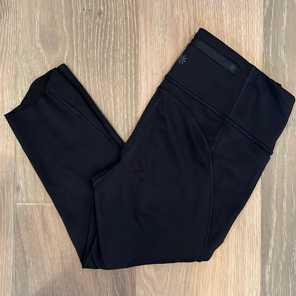 Athleta Cropped Black Leggings